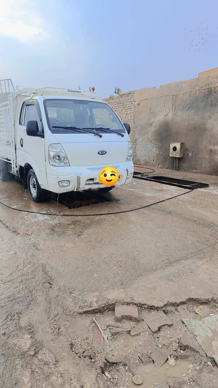 سلام عليكم كيه معروضة للبيع موديل 2012رقم واسط تحويل مباشر سياره مكفوله كفاله عامه سياره جاهزه مال جناي شغال عنوان سياره بغداد سعر سياره 115بيهةمجال حك الجية الرقم ***********
