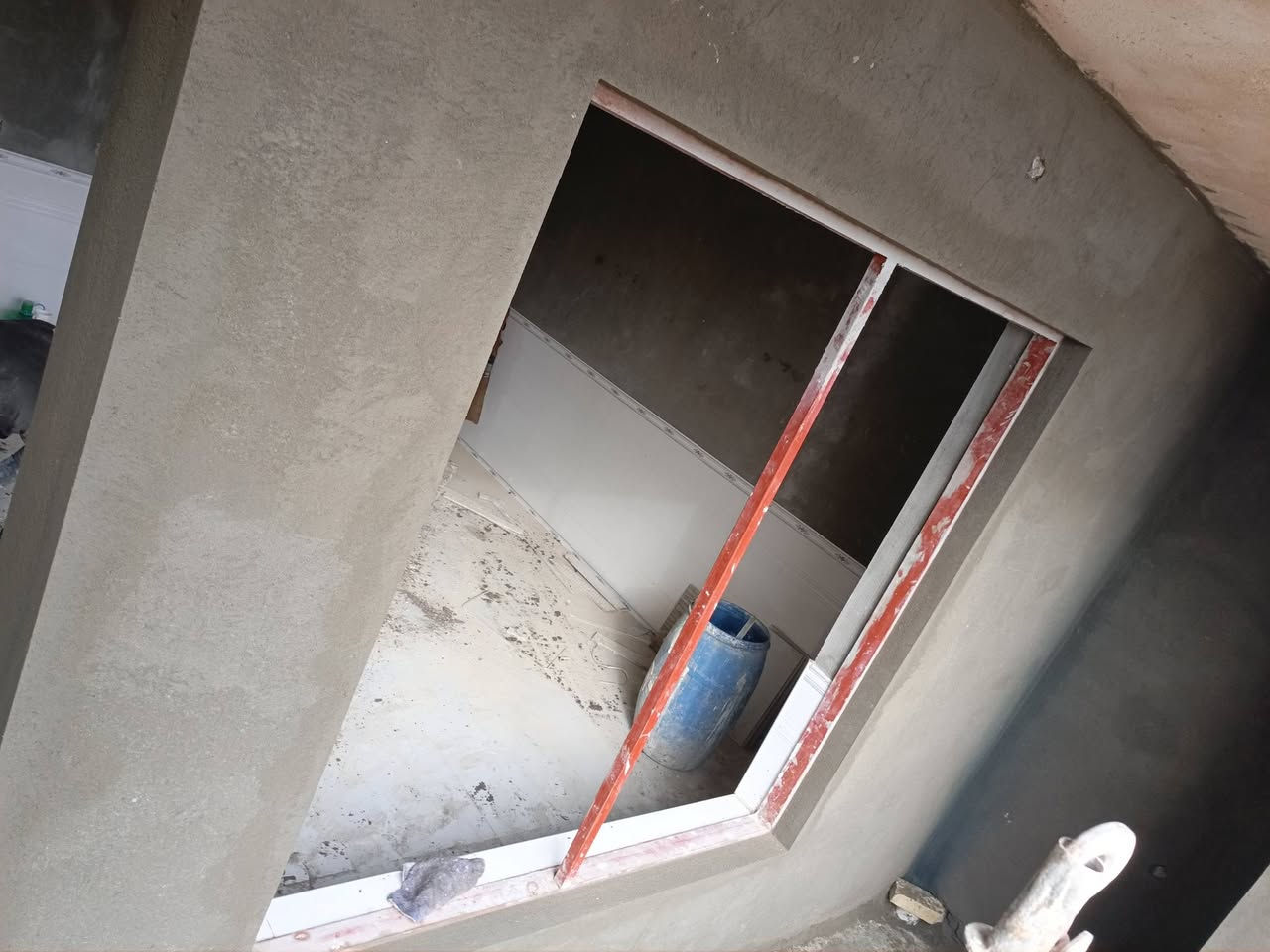 جانب من العمل اليومي 
بياض شغل درجه اولئ 
لباخ جص سمنت سقل
واجهات ديكورات 
مساطر شغل درجه اولئ 
نشتغل عل متر +مقطوعه +يوميه
***********
