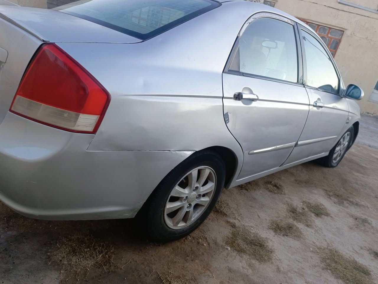 للبيع كيه سبكترا خليجي موديل 2008 رقم بابل انكليزي.
مكينه كير حداديه تخم تأير جدد 
مكفولة من كلشي بيه صبغ تلكيط بسيط 
مكينه 1600 
السعر 73 أو بيه مجال 
للاستفسار ‏‪***********‬‏ مكان طريق كربلاء نجف عمود 250 غير متواجد نت
