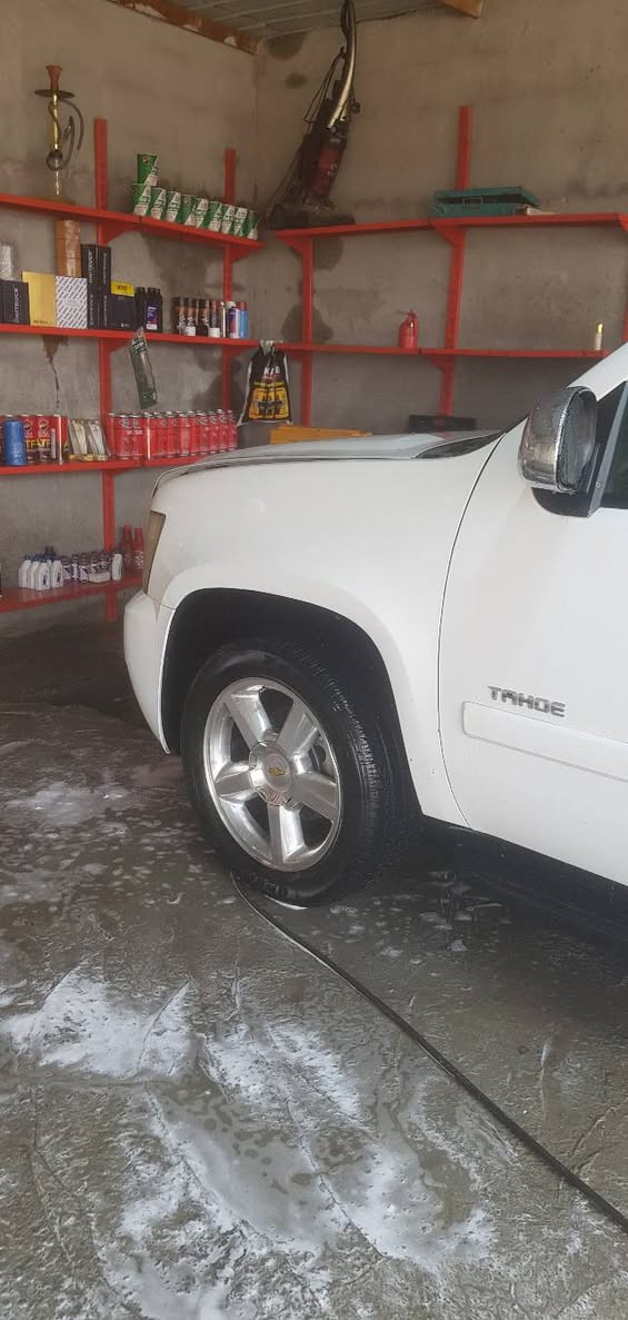 تاهو ادوات مديل 2008 سياره كفاله عامه من الكص بالعشاير والانتربول و الضربه السعر 90ورقه  وبيها مجال المكان البصره ***********
بيع فقط بدون مراوس 

اذا مو شراي لا تتصل اسولف  وتكذب
