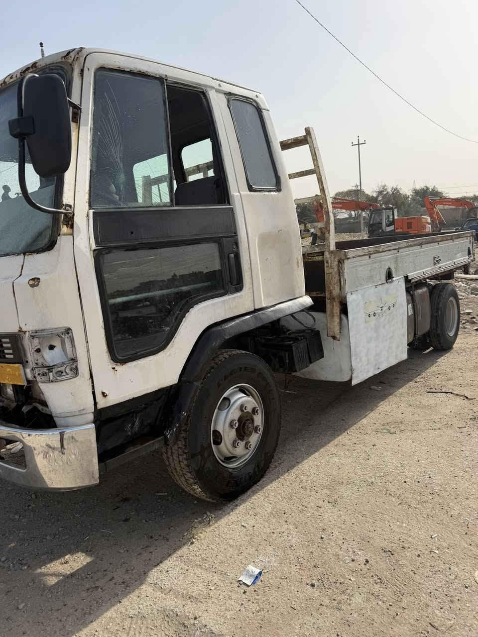 سلام عليكم مرخصه مدير الكروب ازوزه للبيع بدون ***********مكان بغداد
