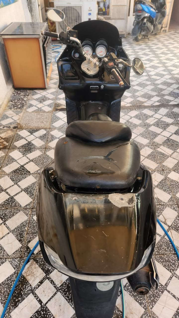 سلام عليكم صفر 6 كفاله مكينه كفر نضيف بلادي دراجه بلاديه حلوه شلعه ومعدل رون ثابت حماوه ثابته السعر 650 وبيه مجال السراي يتصل ما متواجد نت 
***********
