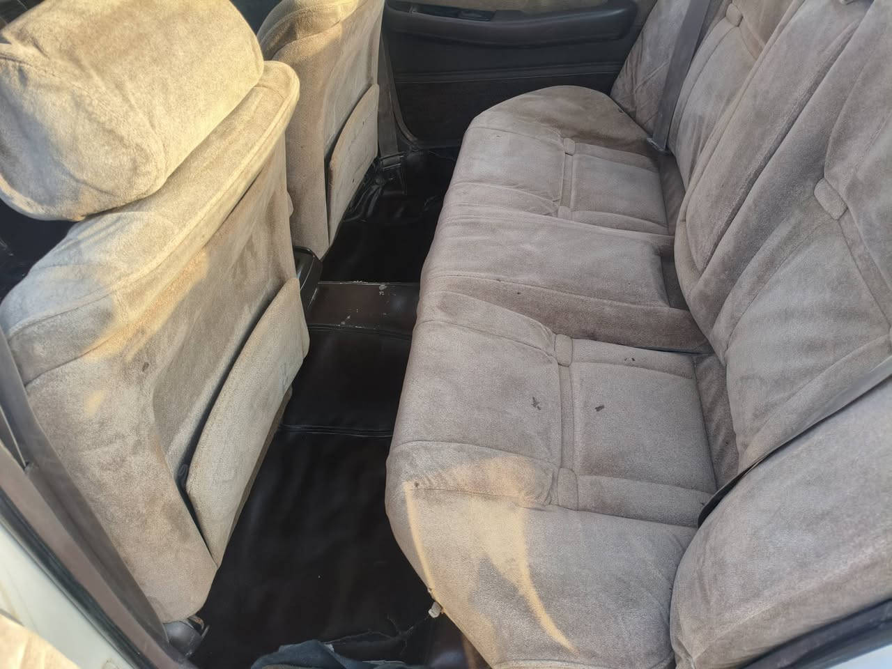 سلام عليكم مارك مصطره مكفوله من ضربه وصبق ولكص ونقل جثه ولعيوب شرعيه برانكيتها جديد محرك وكير خير من الله حداديه جديده سنتر لوك تقفل تخم تاير سنويه 31 رقم دولي تريد وكاله عامه تريد تحويل سعر 39 وبيه مجال لشراي ***********
