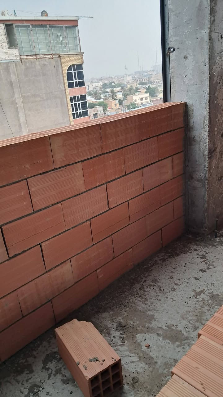 خلفه بناء متفرغ الان بناء فرشي عكاده شغل اولا شرط والتزام بلعمل ***********
