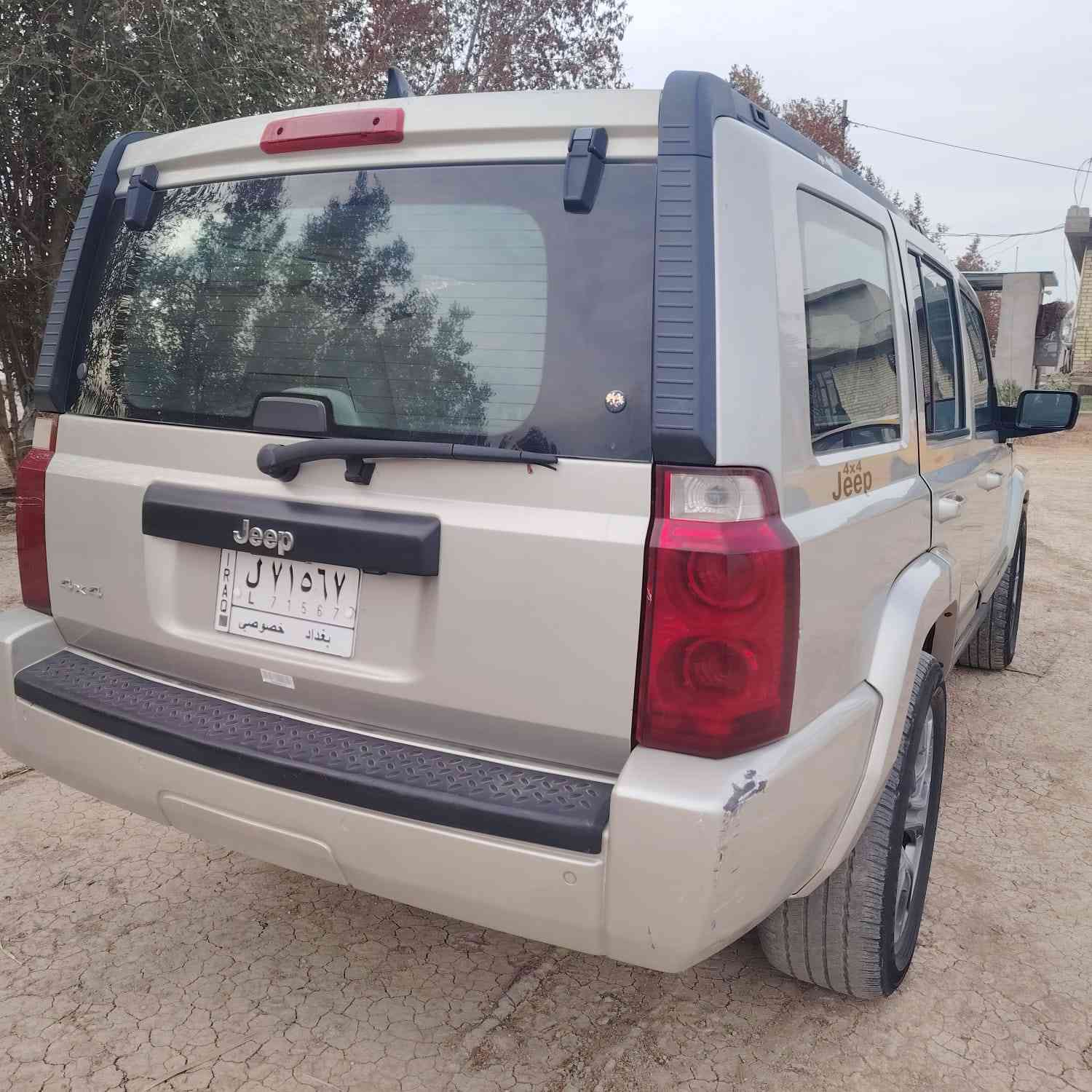 سلام عليكم جيب كومندر مديل الفين وسبعه للبيع سعر 85 تفاصل هاذ رقمي ***********(***********
