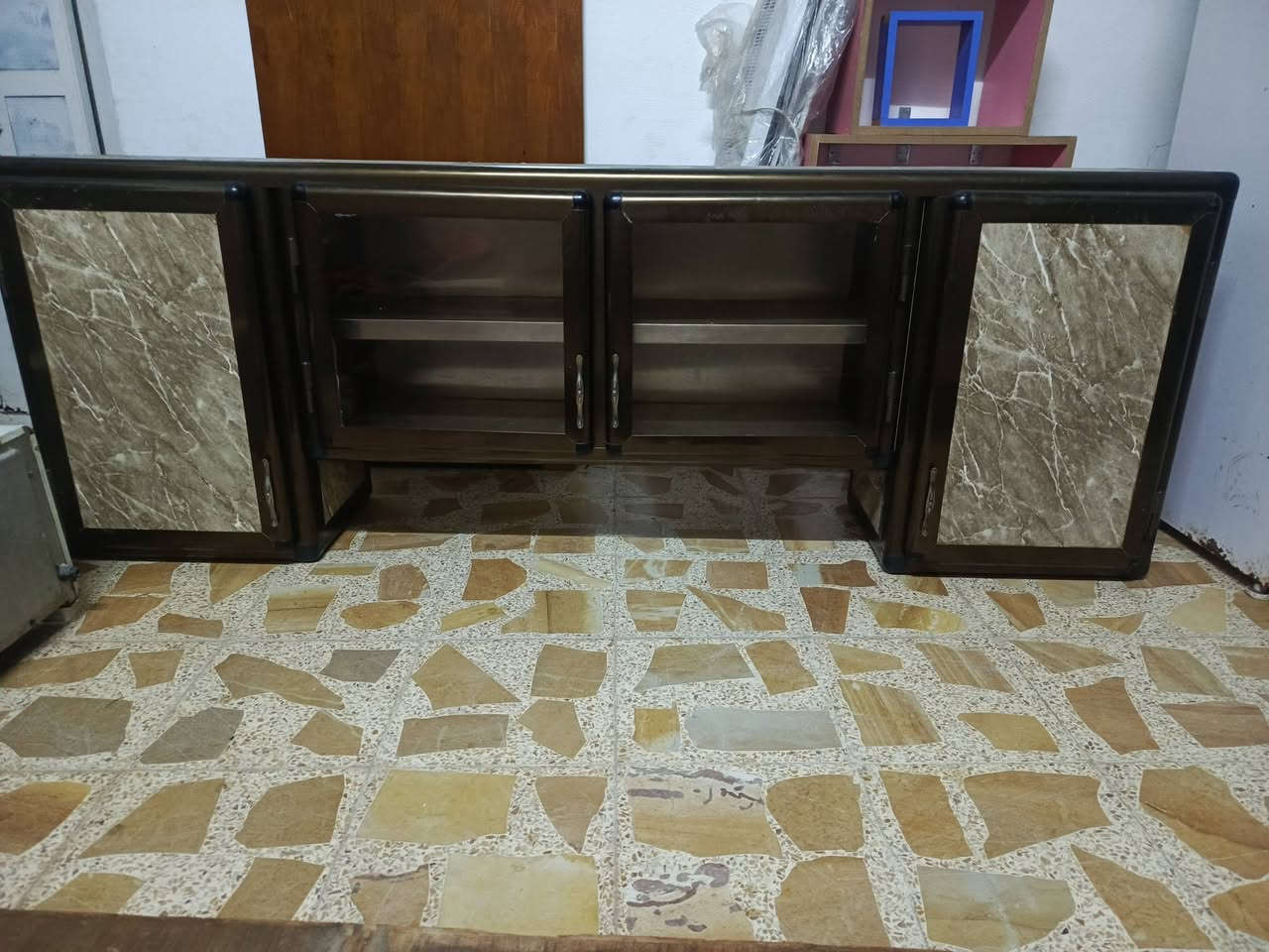 ملحق المنيوم مال كونتر جدا نظيف قياس مترين نوع الثقيل وتخت نفر بدون ملحقات


**إذا كنت صاحب هذا الإعلان وتريد حذفه لأي سبب، رجاءا أرسل رسالة إلى الدعم الفني**