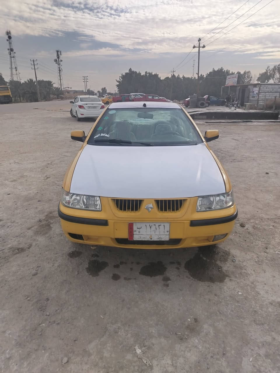 السلام عليكم لبيع سمند مكين وكير حدادي تخم تاير كهربائيّ تبريد وتفه سيار جاهز وخير من الله مكفول من حادث سيار شرط لمدور سعر 27 مكان سيار كربلاء 
***********
