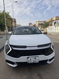 كيا سبورتج خليجي موديل ٢٥ رقم أربيل مكفولة كفالة عامة  السيارة فول موا...