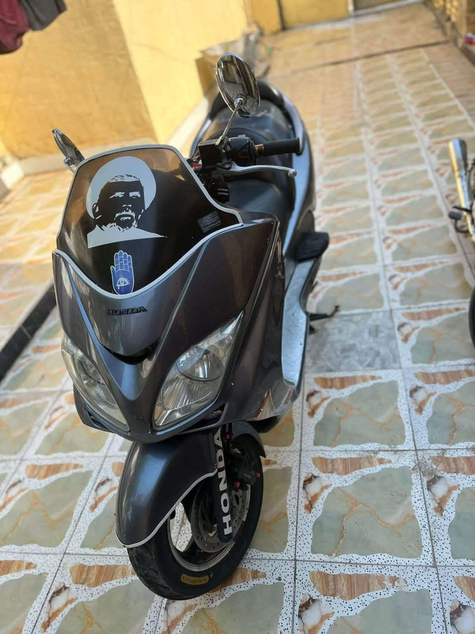 فورزه 0.8 للبيع طافيه ما اعرف شنو بيها  مكاني ناصريه مركز السعر 550
***********
