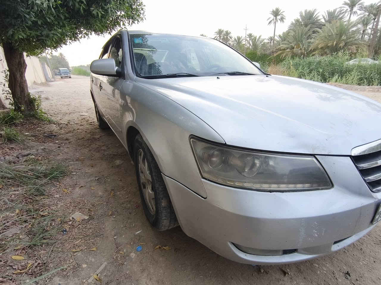 السلام عليكم سوناتا خليجي موديل 2007  مكينه 2000  رقم بغداد الدولي سنويه بأسمي هزة وبراد جديد بيها 5 قطع صبغ تحكم ستيرن برده خلفيه بلاديه شاشه داخل لونين كشنات جلد بلادي تبريد ثلج هيتر بالكشنات مكينه وكير كفاله السعر 95 وبيها مجال ***********
