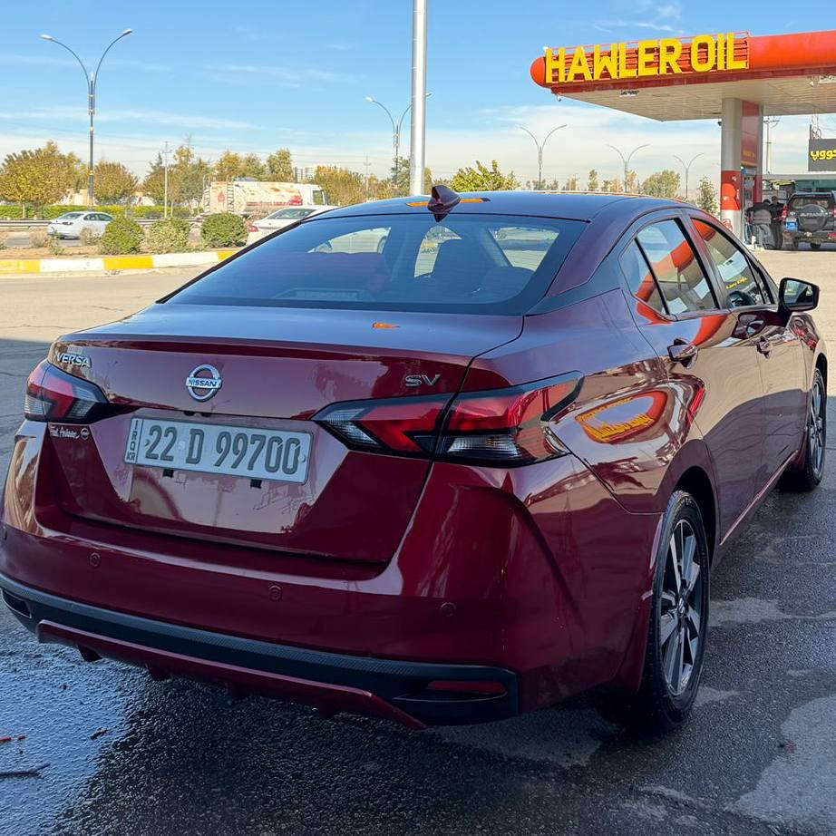 نيسان ڤێرسا 2021 مواسفات sv 
هه ر چوار جامى كاره باييه 
ته عديل سورعه يه رادارى
 پێشو و رادارى دواوه و 
ته نيشت ئۆتۆ ستۆپ کاميره
 شاشه ئايپاد خه تى جاده
 سوكان ڤۆليۆم و ويلكه پ 
سياره كه گێر و مه كينه ى به شه رته 
ته نها ٧٦ مايل رۆيشتوه
به س بۆنيتى بۆياخه بێ ژووره وه 

سعر لە کۆمێنت داوابکە ڕاستەخۆ بۆت دیت 📩 

به ناو خۆمه و سنوى نوێيه به س هه زه ى به سه ر چووه 
سياره كه نموونه يه له جوانى 

ژمارەی خاوەنی 
***********
