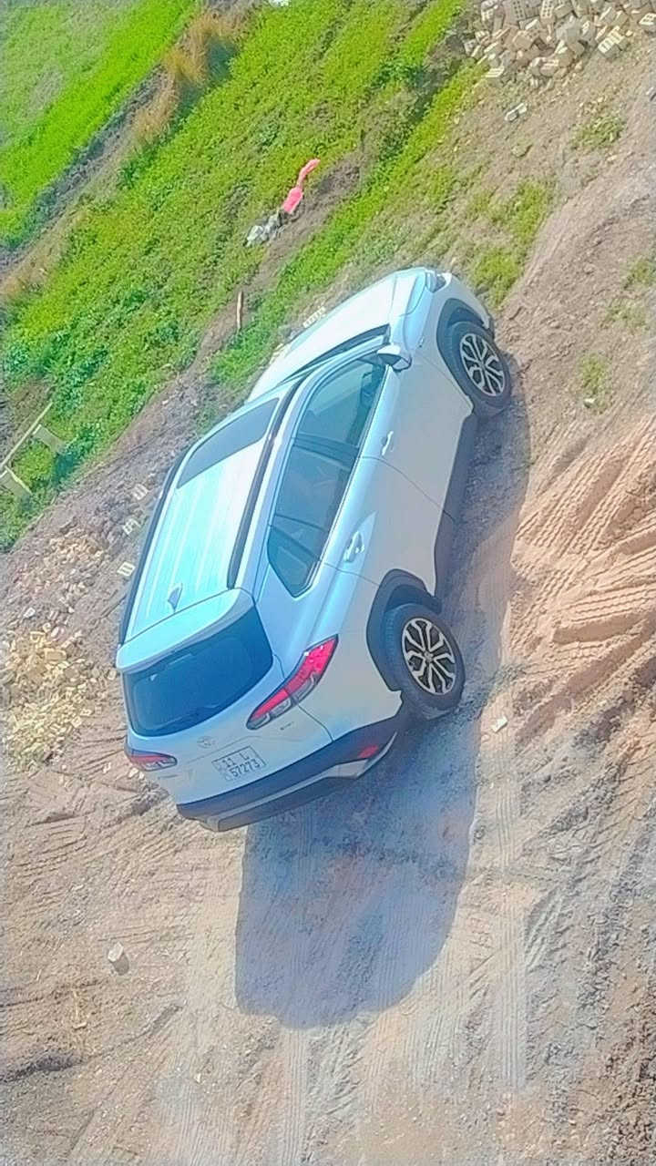 تويوتا فرونت لندر 2025ماشية ٢١ الف
2000 محرك

كشنات جلد احمر

كشن كهرباء

فتحة بالقمارة  

اشاير بالمري

تحكم استيرن جهتين

رادار و كاميرا

اوتو هولد

توقف ذاتي

قيادة على المسار

سايد بريك دكمة

تبريد تحكم مناخين

قطعتين تبريد امامي و خلفي

السعر 28500وبيها مجال بسيط 

مكاني بغداد الدورة

السيارة بأسمي و مكفولة

للاستفسار الاتصال على ***********
