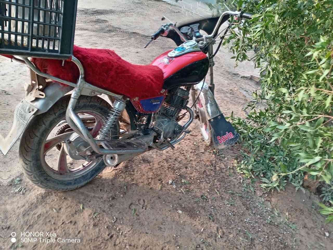 دراجه جني كامله نقصها بس وراق سعرها 200وبيها مجال مكاني بهرز ابو خميس تصل ***********
