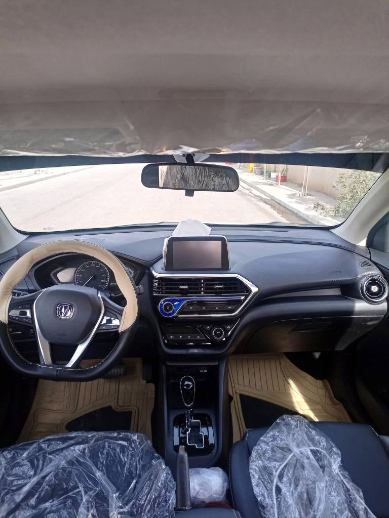 شانجان السفن للبيع موديل 2025 السيارة 
السيارة مواصفاتها المعروفة محرك 1500 وشاشة وكاميرا وحساسات وتحكم ستيرن ومانع انزلاق تحكم بالمري

السيارة ماشية 61 الف قابل للزيادة 
سعر السيارة 87 قفل 
المكان  كربلاء المقدسة قضاء الحر 
للاستفسار الاتصال على الرقم او مراسلة الصفحة 

*********** كربلاء, العراق
