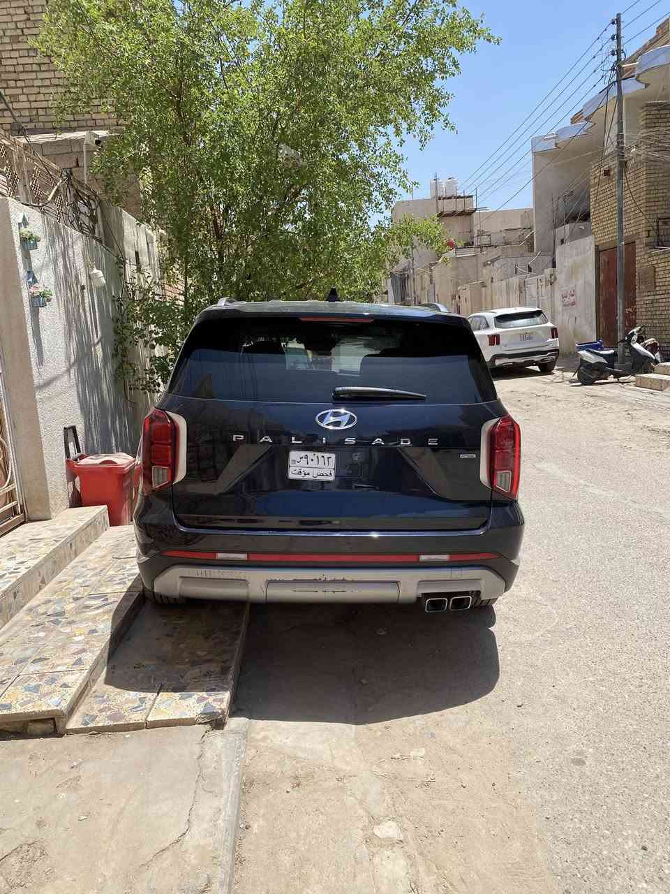 السعر مناسب جداً ماكو بهيج سعر  فول مواصفات 

الـــســعـــــر:- 300$ ورقه  وبيه مجال

🛞نــوع الــمـركـبة:- هونداي بلسايد لمتت

🪙الـــــمــوديــــل:-2024 

⚙️حــجـم الـمـحرك:-3.800 🚀🚀🚀

🧭الــــعـــــــــداد:- 29.300 الف مايل

💌الـــــــوحـــــــة:-رقم شهداء ميسان 

                       💎المواصفات 💎

♦️داخل جلد أبيض بلادي + كشنات منفصل

♦️شاشة كبيرة ديجيتال متصله مع العداد

♦️بنوراما فتحتين

♦️كامرات 360 درجة 

♦️رادرات 360 + توقف ذاتي خلفي + أمامي

♦️حساسات خلفيه + أمامية

♦️فتح الجنطة عند الاقتراب + جنطة كهربائية 

♦️سبعة راكب + ثلاث قطع تبريد مركزي

♦️جميع الكشنات تحكم كهربائية + خزن ميموري 

♦️أشاير بلمري + قلاب عند الرجوع إلى الخلف
♦️ويل كب كروم بلادي

♦️بصمة تشغيل + تشغيل عن بعد + بصمة أبواب

♦️نشرة داخليه متغيره حسب الرغبة

♦️لايت زنون + لد نهاري

♦️بردات خلفية

♦️باقي المواصفات الغنية عن التعريف 

ضربتها فقط دعامية 

📩للاستفسار__والتواصل :- عــلـى الرقم
 ***********
