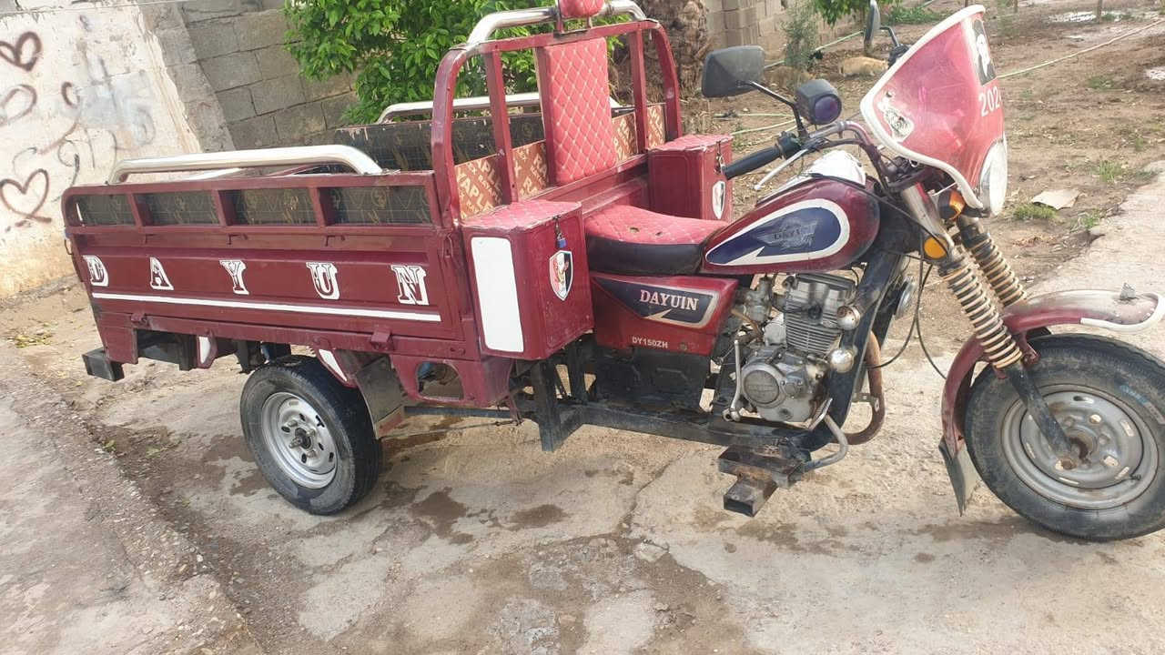 السلام عليكم ستوته للبيع موديل 2013
اوراق كامله مكفوله اكسن محرك تايرات كهربائيات كامله 
شغاله مكانه واسط قضاء الزبيديه السعر  تصل عل رقم ***********  *********** غير متواجد عل فيس مكلف بنشر
