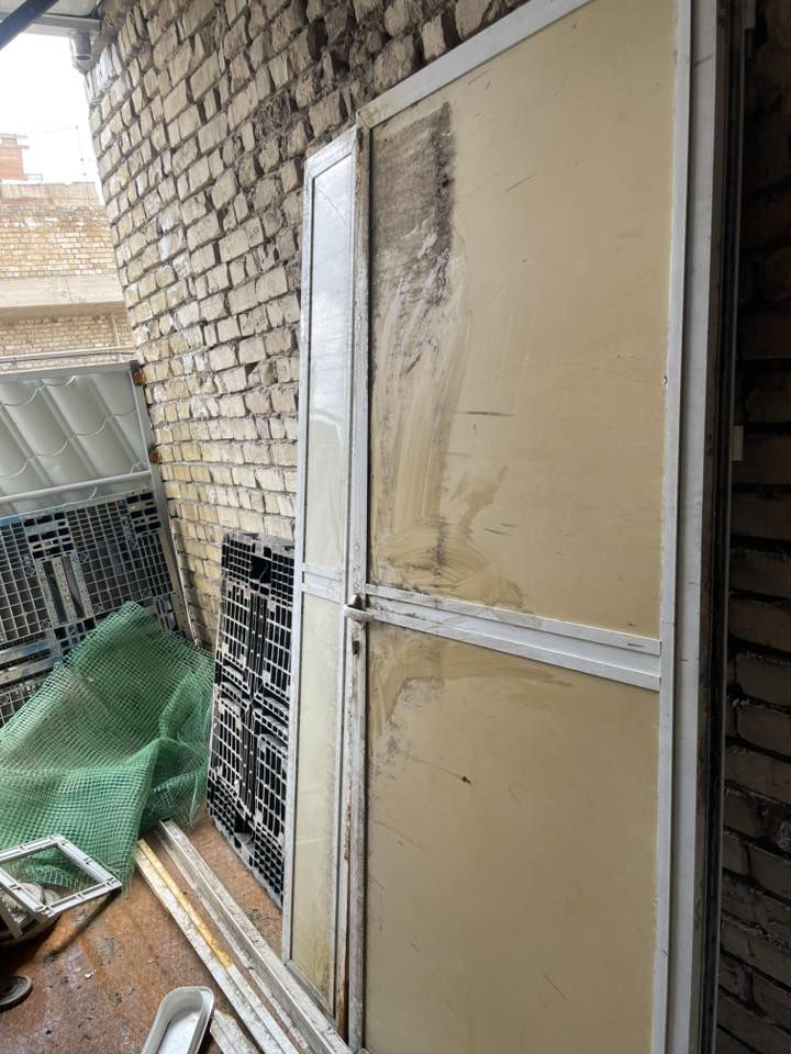 سلام عليكم 
اغراض للبيع بغداد
***********
