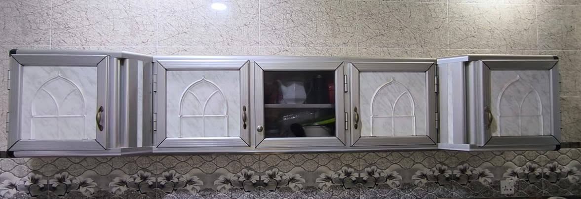 للبيع كاونتر المنيوم 12 متر في الرمادي السعر 450  ( بالحقيقة شكله جديد )

و بعد اكو ملحق تعليك بابين مو مصورته + قطعة عمودية صغيره تشبه الي بصف الثلاجة


**إذا كنت صاحب هذا الإعلان وتريد حذفه لأي سبب، رجاءا أرسل رسالة إلى الدعم الفني**