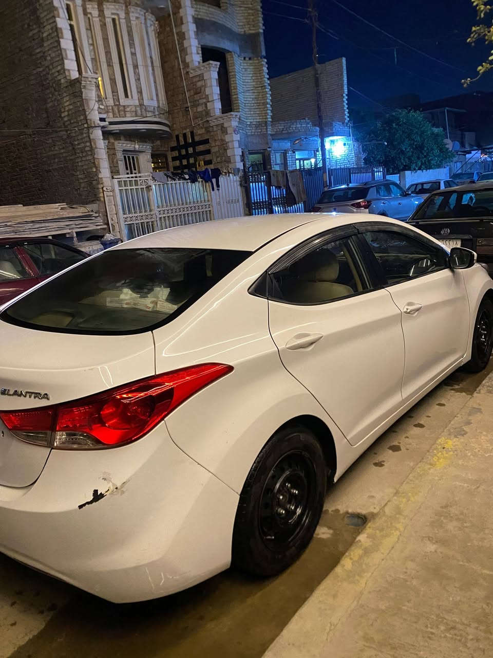 أسلام عليكم النتر للبيع 13 خليجي نص فوال اشاي بل مري كامرة شاشة سيارة رقم بغداد بسمي تحويل ثاني يوم سيارة تجي وشوف بعينك سيارة بي صبغ الباب صبغ والبني بي شبر صبغ مكان سيارة بغداد سعر 110 قفل رقم الهاتف ***********
