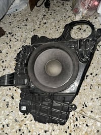دمام اصلي jbl راف فور اصلي ينشد بالصندوك للبيع 07838382969