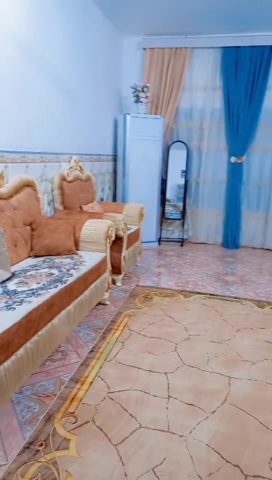 #للبيع تخم كلش جديد  ممستخدم فترة طويلة سعره مليون.


**إذا كنت صاحب هذا الإعلان وتريد حذفه لأي سبب، رجاءا أرسل رسالة إلى الدعم الفني**