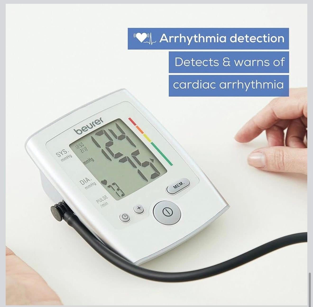 متوفر من امازون ماركة beurer الالمانية💐 

جهاز قياس ضغط الدم Beurer BM 35 للذراع، 
مزود بمؤشر للمخاطر وكشف لاضطراب النظم، 
وذاكرتين لتسجيل 60 قراءة لكل منهما، 
وحساب متوسط ​​ضغط الدم، 
مناسب لمحيط الذراع من 22 إلى 36 سم.

جديد👍
السعر ٤٥ الف💐


**إذا كنت صاحب هذا الإعلان وتريد حذفه لأي سبب، رجاءا أرسل رسالة إلى الدعم الفني**