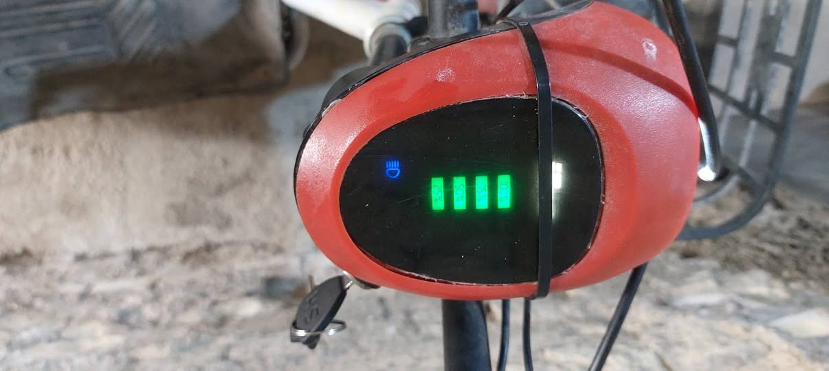 دراجه شحن البيع السعر 150
***********
