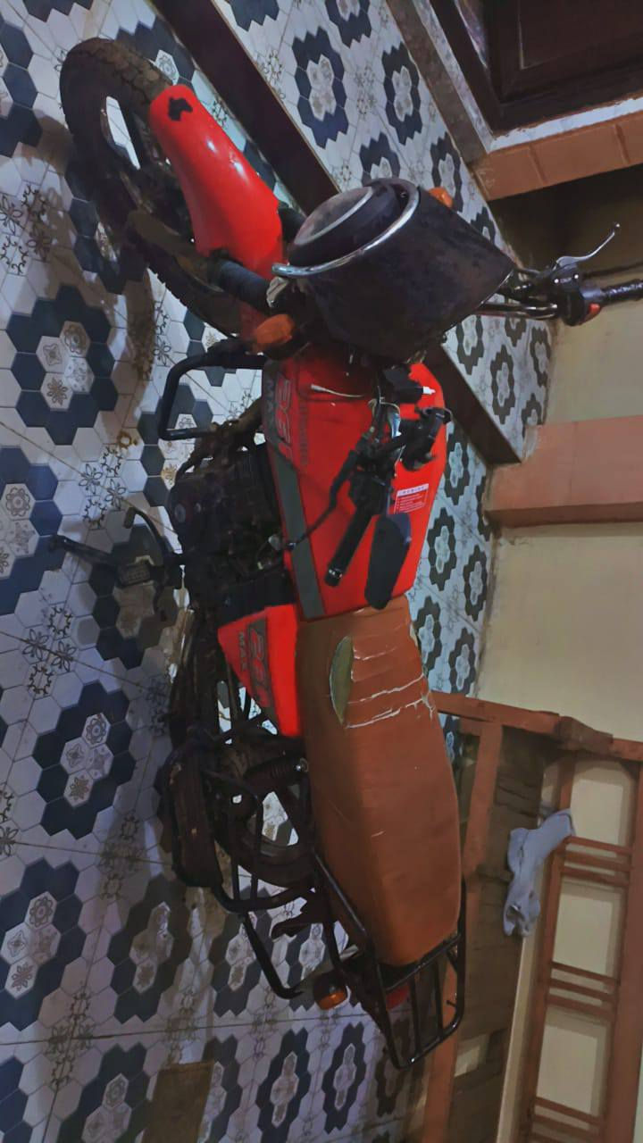 سلام عليكم دراجه البيع موديل 23 السعر 675 و بي مجال شراي ينتصل علي ***********
