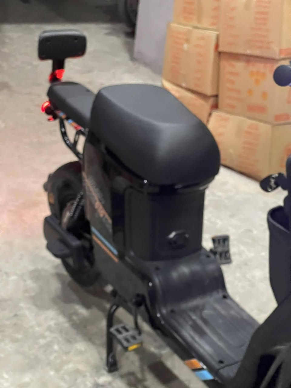 للبيع مستخدم 40 يوم سعر 450  للتصال ***********
