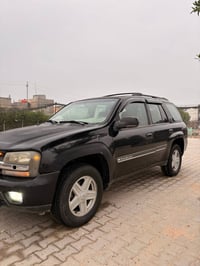 TRAIL BLAZER ترال بلايزر  موديل 2003 وارد ياباني  سيارا مكينه وكير وحد...