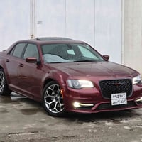 كرايسلر 300s • ٢٠١٨ • وارد كندي