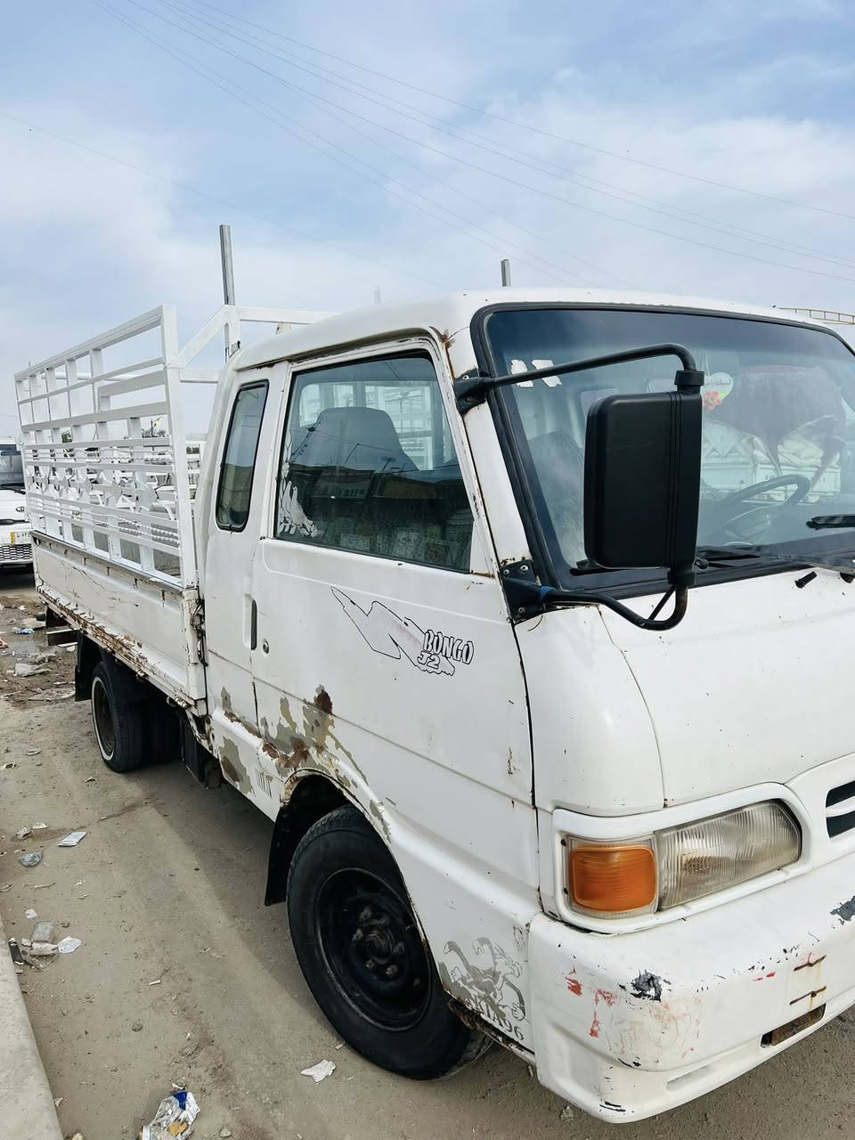 السلام عليكم
كية بنكو مديل 96 
سيارة قمارة وربع 
سبعة چنكال 
رقم واسط نكليزي الجديد 
سنويه لل30
 تحويل ثاني يوم 
سياره خير من الله كهربائيات ومكينه وكير وتايرات 
العنوان بغداد مدينه الصدر 
السعر 55 
متواجد مازنجر


**إذا كنت صاحب هذا الإعلان وتريد حذفه لأي سبب، رجاءا أرسل رسالة إلى الدعم الفني**