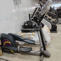 أجهزة رياضية • لايبتكال • لايف فتنس أمريكي