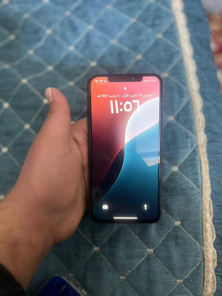 السلام عليكم
من رخصة الادمن 

ايفون iPhone Xs Max جهاز جدآ نضيف 

مبدل بطاريه فقط وضهر مفطور وشادله تحويره ما ايفون ١١ 

السعر 250الف وبي مجال بصيط 

المكان الانبار الفلوجه للستفسار 

‭٠٧٨٨ ٩٦٧ ٤٨١١‬
