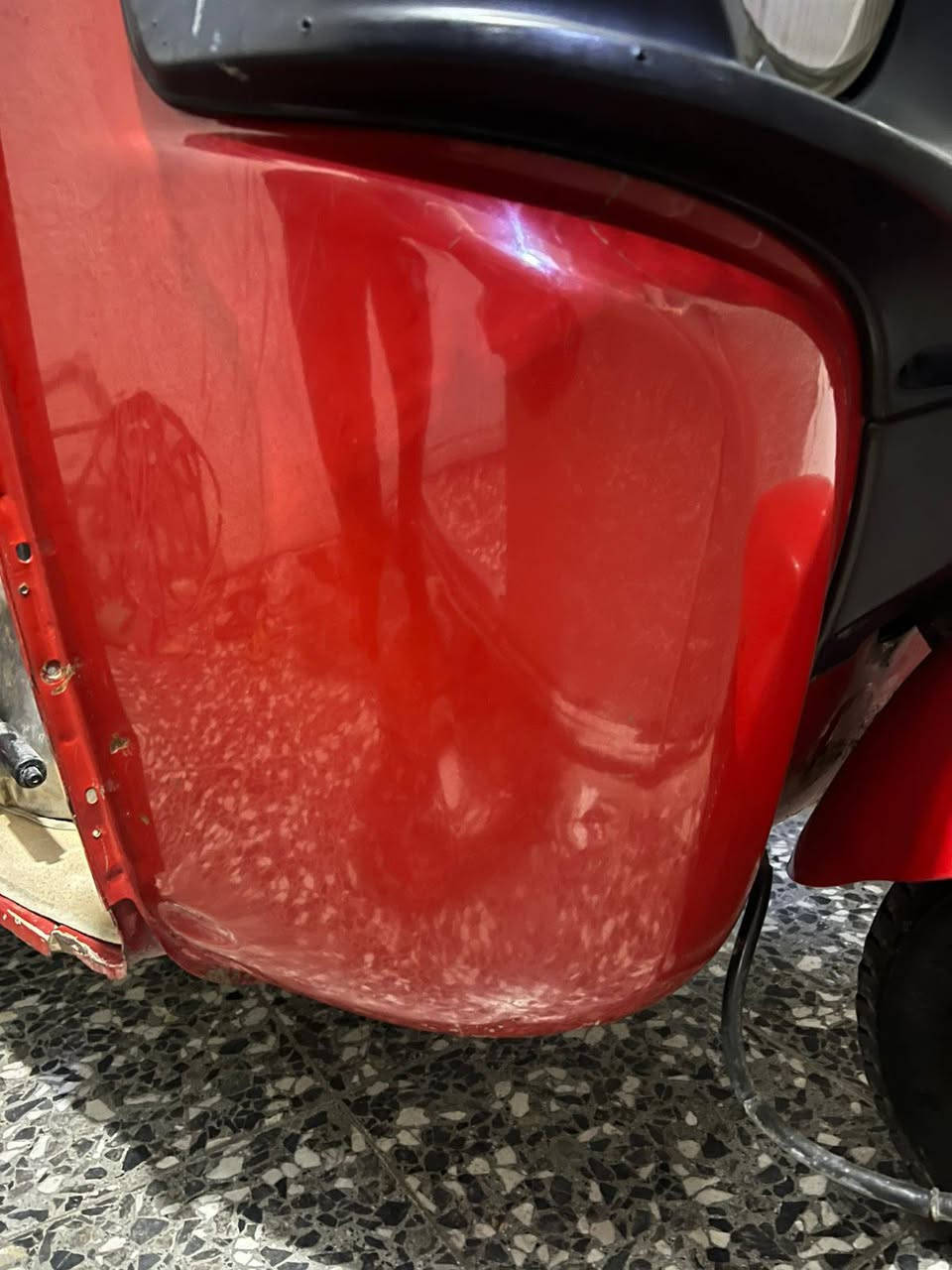 السلام عليكم تكتك موديل 19 شهر ال 4 اوراق اصويله شركةة المصطفى مكفوله فقط دوسات معمرهن باقي مكفول حته بارد مابيهه العنوان بغداد البياع تقاطع درويش للستفسار شراي يتصل ويدلل ***********
