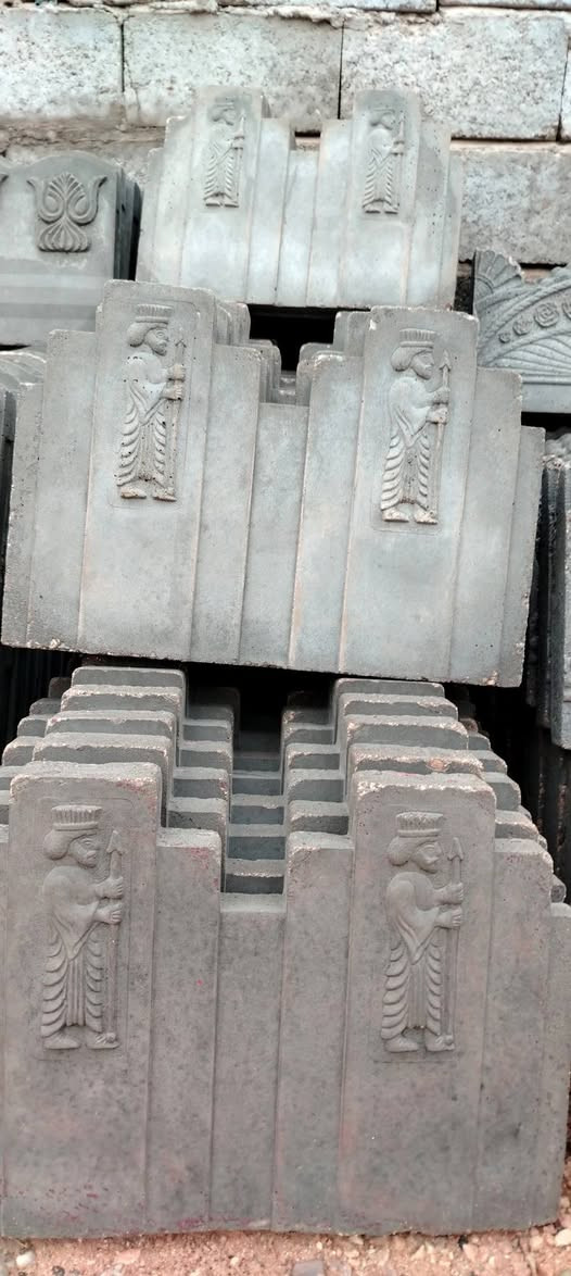 #إعلان

يعلن خالد جمال عن بيع صبات ثيلة وبمواصفات مناسبة لأعمال البناء.

📍 المكان: هيت – جوى الجبل، خلف سيراميك بيت ساسون
👤 بإدارة: جمال سعيد (أبو خالد)

المواصفات:
▪️ عرض الصبة: 50 سم
▪️ الارتفاع: 35 سم
▪️ سمك الصبة: 4 سم

💰 الأسعار: مناسبة وقابلة للتفاهم
🚛 التجهيز: متوفر وحسب الاتفاق

التواصل عبر الهاتف  
***********
