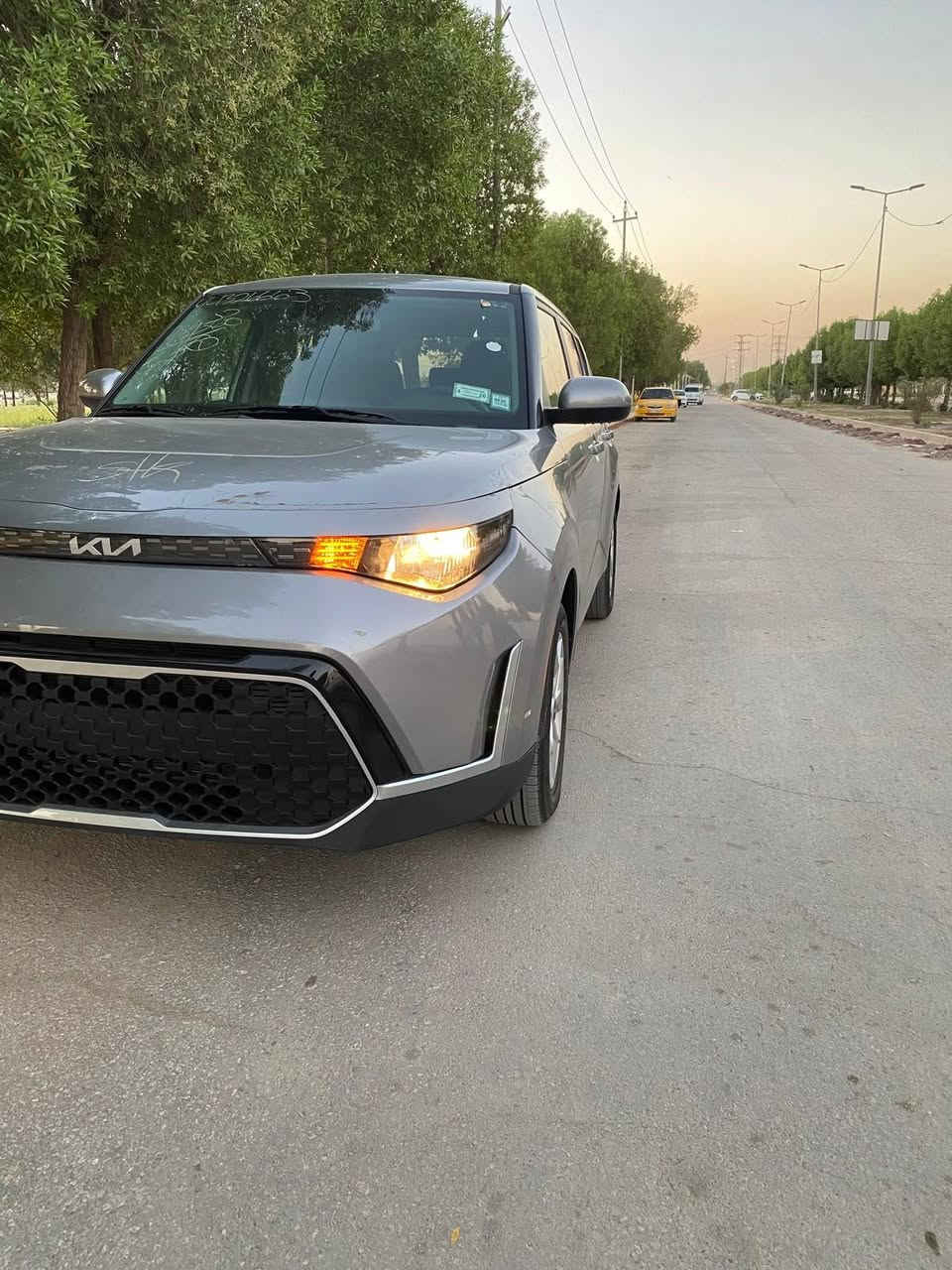 السلام عليكم .. كيا صول 2024 مواصفات S بدون رقم دخول جديد ماشيه 28 الف بدون صبغ ولا تبديل ولا دواخل  فقط بارد بحافت البنيد ودعاميه نفس اللون بدون ارباك السيارة ع وضع الشركة. صور الحادث بالمنشور السعر 144 وبيها مجال قليل
العنوان بابل حلة شارع 60
***********
