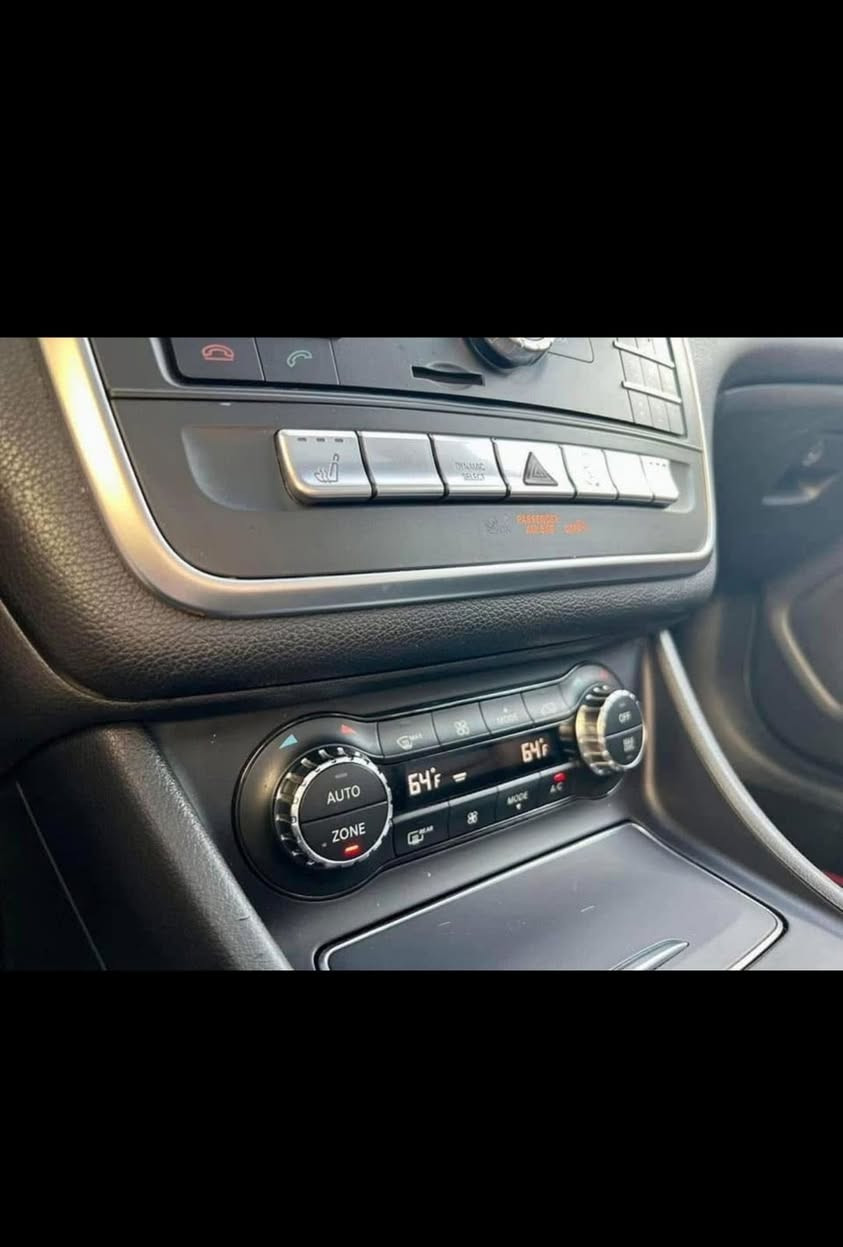 Mercedes cla 250 2018
cla 250 2018 مرسيدس
وارد امريكي
محرك 2000 توربو
لايتات داينمك بصمه تشغيل
بصمه ابواب شاشه جبيره
ستيرن ميموري
بصمه ابواب
كشن تدفئه
شفتات ستيرن
كشن جلد اسود
حساس امامي خلفي ورادارات
مرايه شفط وقلاب
لايت دبل عدسه ( اصلي)
ويل 18 اصلي
انضمه قياده
كامره اصليه رادار جانبي (نقطه عمياء)
بيها هوايه مواصفات معروفه بالمرسيدس
ضرر دعامية وبنيد موضح بالصور
مكان السيارة: واسط الكوت
للاستفسار الاتصال
السعر 185
***********
