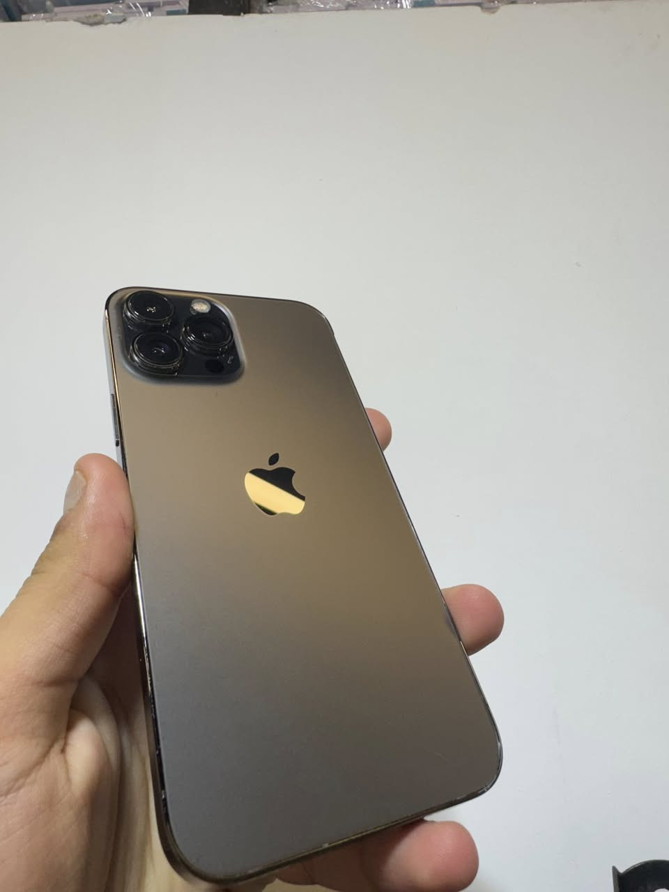 ايفون 13pro mex
ذاكره 256
بطاريه 80‎%‎
جهاز جديد مال بيت مكفول من الشخط
جهاز ماستر
مع كارتونه وكامل ملحقات
شاشه شادهه ب 500الف
جهاز جديد 
مكاني بغداد بلديات 
سعره 600
***********
***********
