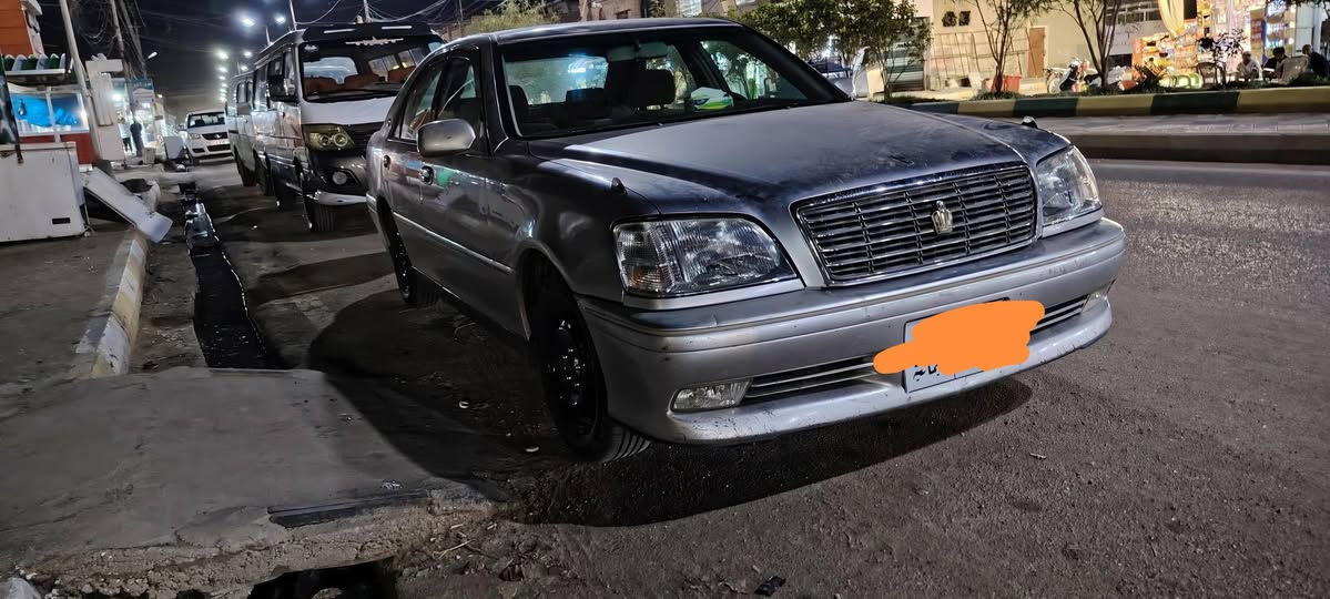 السلام عليكم
ملكه ادوات كصتين سياره دخول جديد كارتون كفاله مكينه گير حداديه تخم تاير تبريد ثلج جاهزه على اخر حبايه مكان سياره ناصريه السعر ٣٠ وبيهه مجال بسيط .واتساب واتصال ***********
