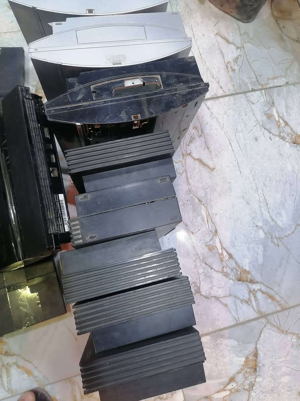 بلي 2 سلم العدد 9 شغلات 3 والباقي فحم
بلي 2 فات العدد 5 شغل 1 وباقي فحم
بلي 3 سلم 2 فحم  واحد ميعرض وثاني يفصل احمر
بلي 3 فات عدد 4 فحم يفصل 
 توصيل متوفر داخل النجف خارج النجف  
ابيع شلعه


**إذا كنت صاحب هذا الإعلان وتريد حذفه لأي سبب، رجاءا أرسل رسالة إلى الدعم الفني**