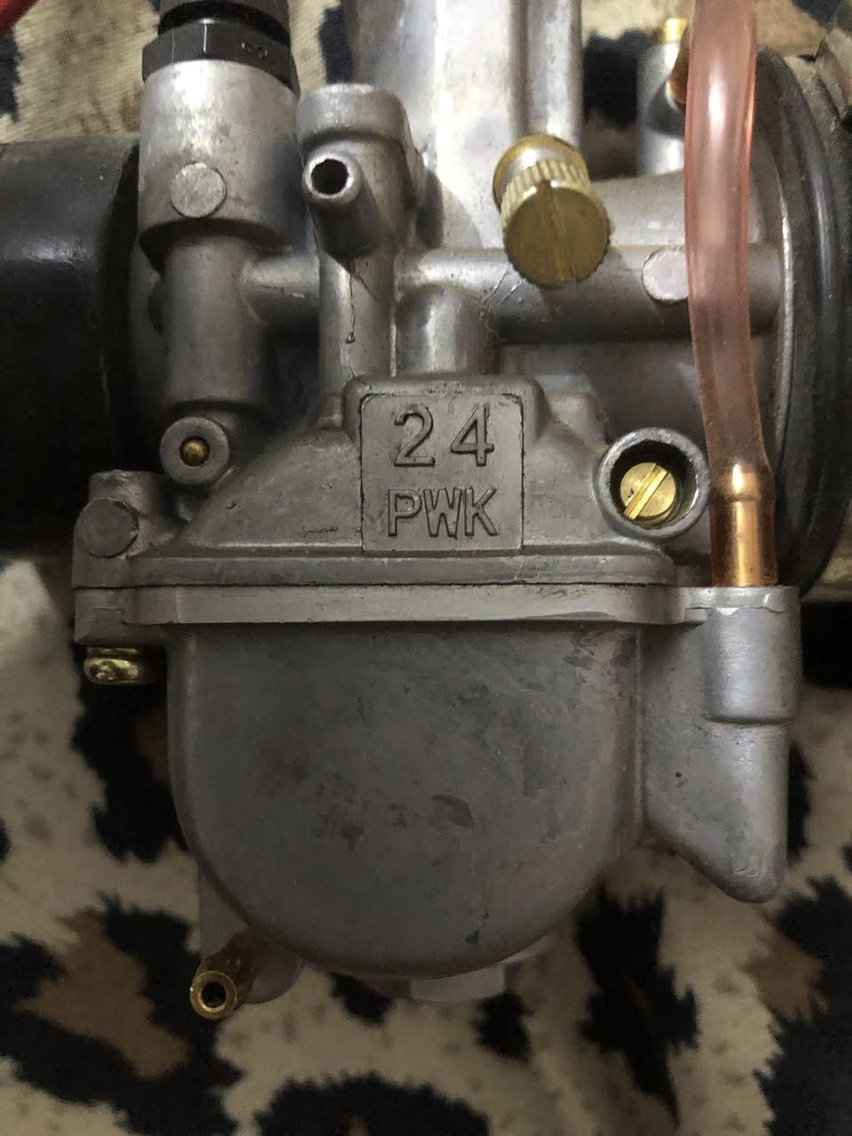 سلام عليكم كابريتر قفاز البيع ما مشدوده مال مكينه 55و49حجمه 24كابريتر فول مكاني دوانيه مركز مراوس ماكنيت هيه مروحه مالته هم توهم لا بيع ب35وبيه مجال


**إذا كنت صاحب هذا الإعلان وتريد حذفه لأي سبب، رجاءا أرسل رسالة إلى الدعم الفني**