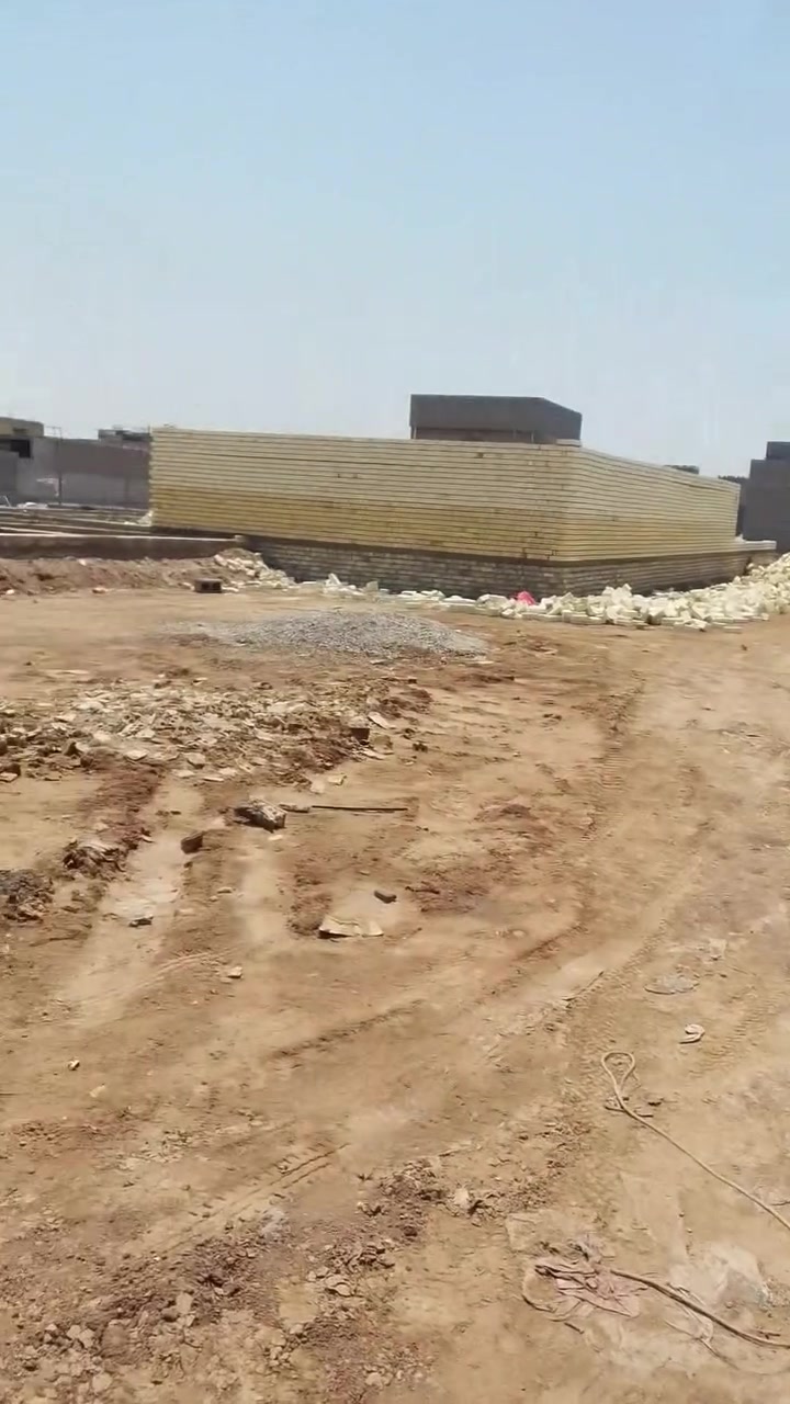 يا الله سلام عليكم يوجد لدينا قطعه ارض للبيع عنوان بغداد مدينه صدر الحميديه شارع سيد عوده مساحه 100متر قطعه بنص البيوت 5في 20 الستفسار  ***********
