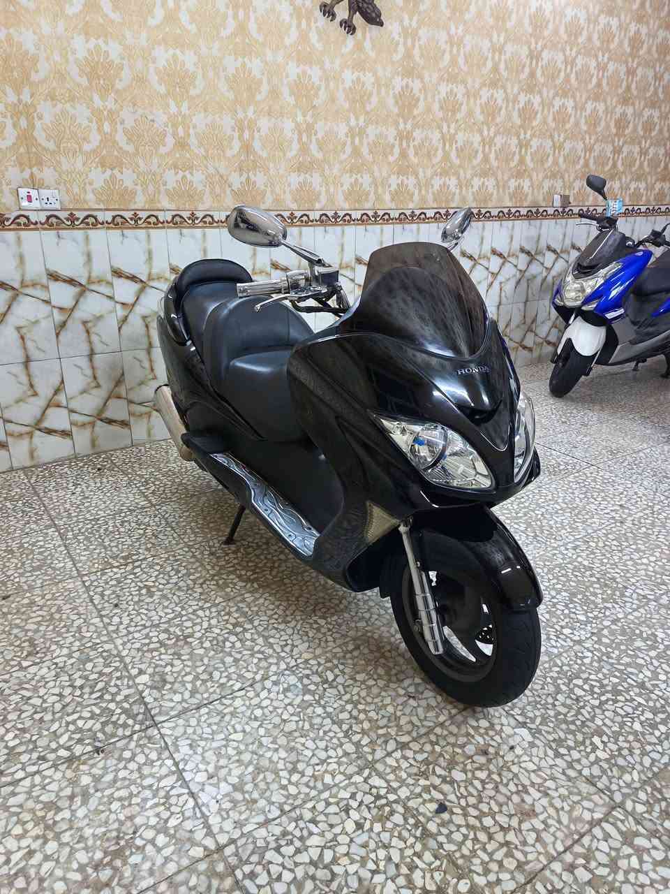 السلام عليكم فورزه صفر8 للبيع
6كير 3تحويلات صالنصه رياضي دبلات
نيكل امامي خلفي دوسات نيكل عنبارنيكل
للاستفسار بالرقم ***********
العنوان بغداد بلديات شارع المصرف
يوجد لدينا توصيل كافت المحافظات

