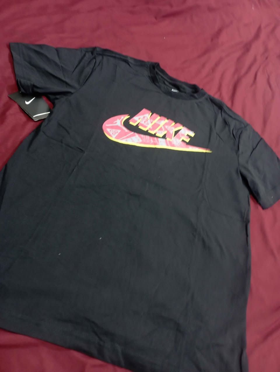 وصلنا اليوم تيشيرتات رجالية أوربية 
ماركات عالمية 
موديلات جديدة قياسات مختلفة 
الكمية محدودة 
للطلب راسلنا خاص او واتساب ***********
يتوفر توصيل لجميع محافظات العراق 5000 حلة, بابل
