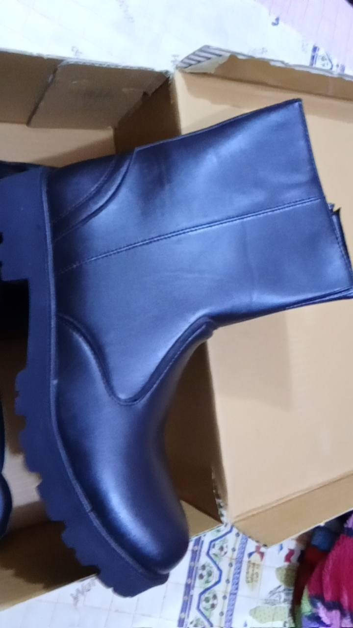 بوت عراقي قياس 44 للبيع استلمته مو ع قياسي مكاني الشرطة الخامسة


**إذا كنت صاحب هذا الإعلان وتريد حذفه لأي سبب، رجاءا أرسل رسالة إلى الدعم الفني**