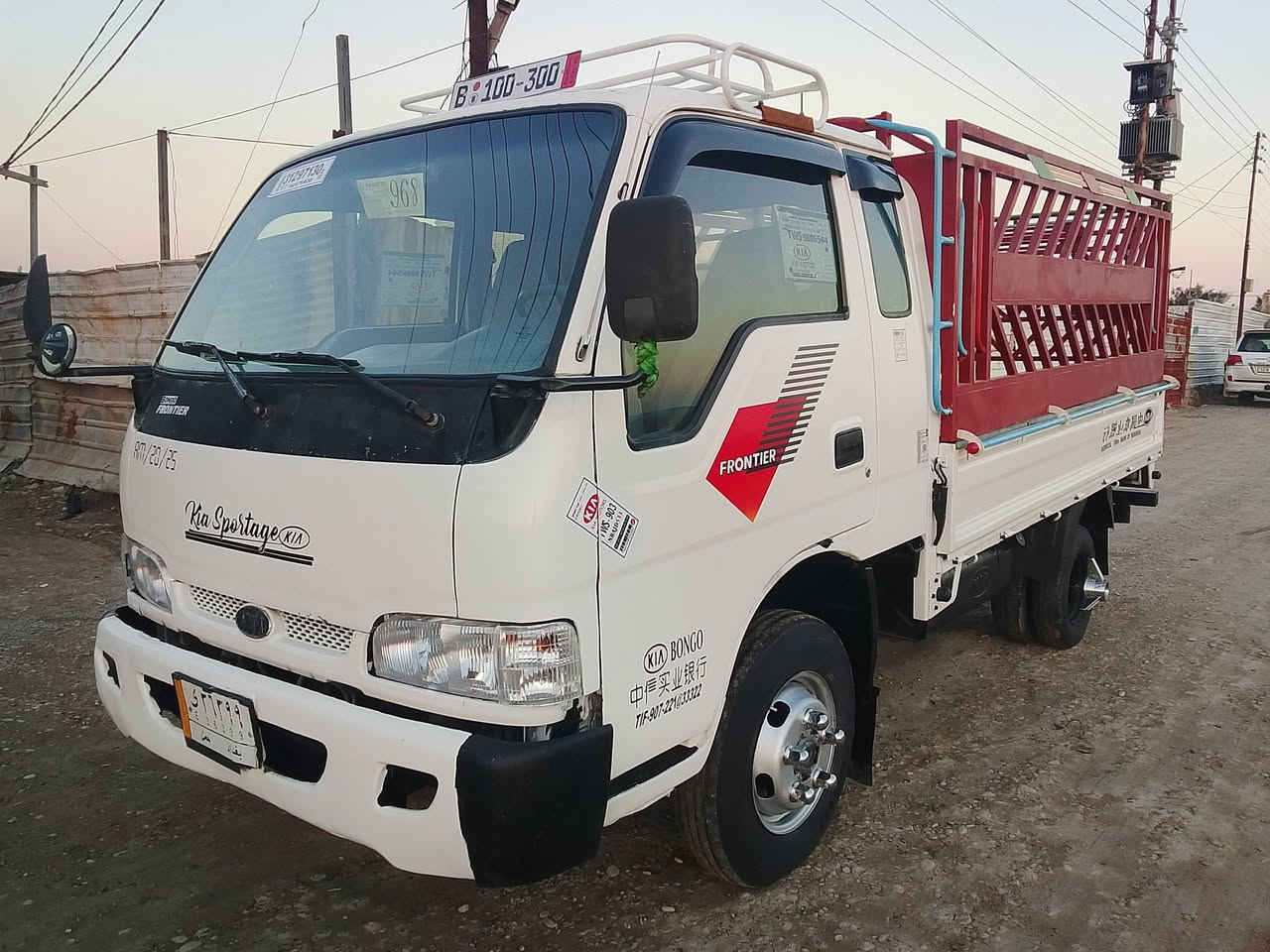 سلام عليكم                  كيا فحل فونتيره. ،،،،موديل 1999. رقم بغداد ألماني مشروع وطني تحويل  ثاني يوم. مكينة/كير/اكسن/شاصي/حداديه/تخم تاير/ مكفولات/،،،،دوشمه جديده،،،،محجر تفصال،،،، كهربائيات.                 كله.                        شغاله،،،،.                              رقم الهاتف(***********).      مكاني بغداد
