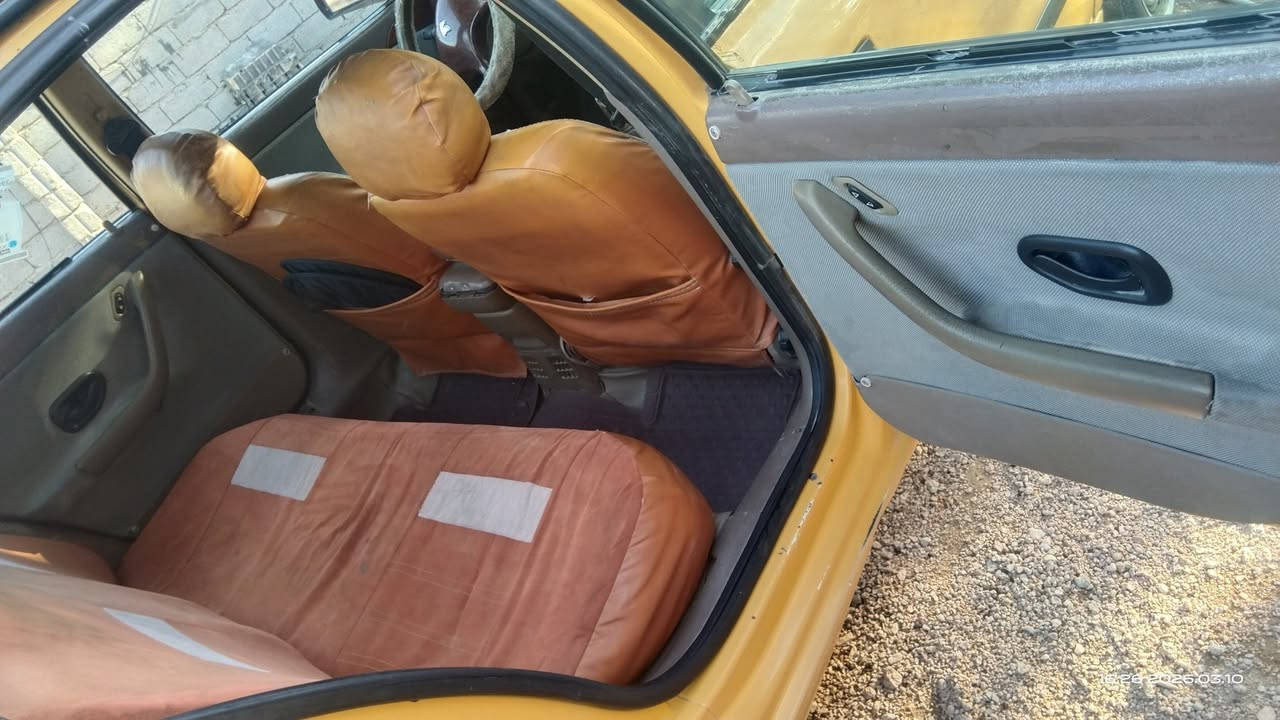 السلام عليكم
سمند للبيع  ٢٠١٠ ناطق مطينه توني مجفتها تجفيت عام كير نظيف حداديه جديده سنويه لل٢٨ 
خط وبحث مصفرات 
تايرات جدد ابو الخطه اليوم شادهن باتري جديد صارله ١٥ يوم 
كهربائيات كلها شغاله بلاد 
سعرها ٣٥


**إذا كنت صاحب هذا الإعلان وتريد حذفه لأي سبب، رجاءا أرسل رسالة إلى الدعم الفني**