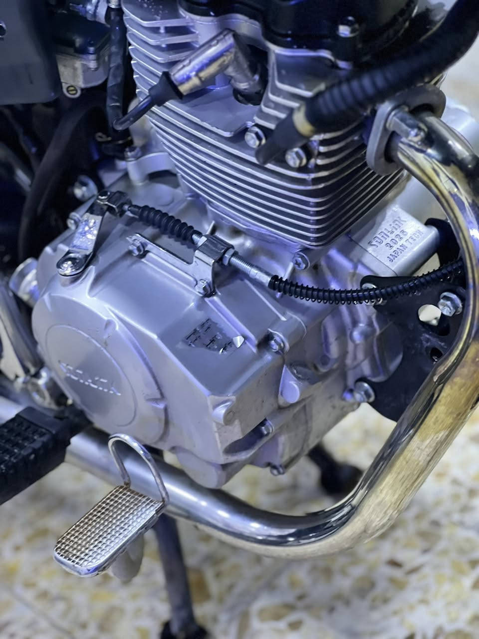 سلام عليكم دراجه سونك 2025جديده بعدها بحاله الوكاله دراجه كامله مابيها اي نصق سبانه ماممدود عليها سعر850بيها مجال قليل حك الجيه مكاني بعداد الثعالبه ‭٠٧٧١ ٣٨٥ ٤٤١٧‬
