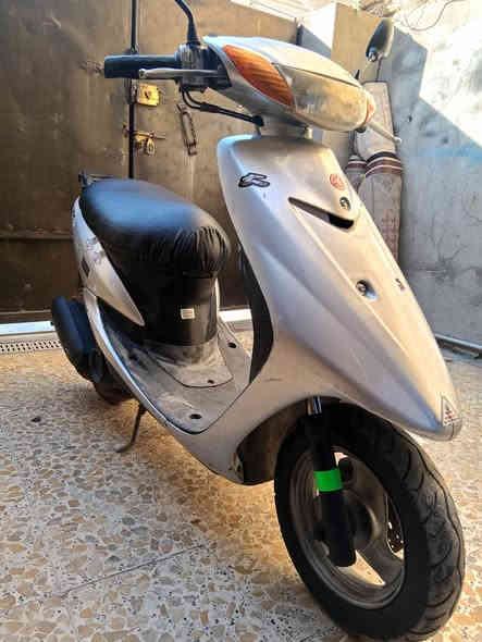 سلام عليكم عصفورية
لوك شلعة معدل فول لايت عالي وناصي بركات تايرت جدد سعر425وبيه مجال مكاني بغداد الشعب رقمي ***********
